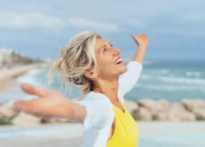 Woman enjoy the beach