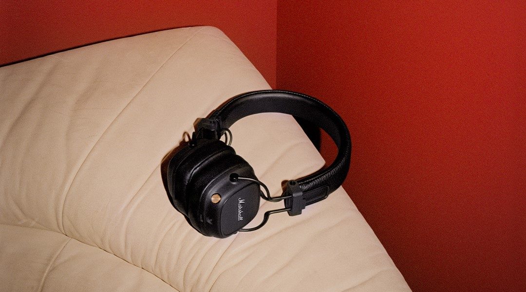 The Major IV headphones