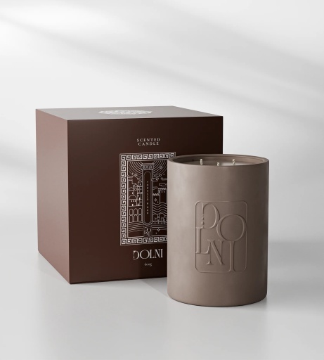 Dolni's Large Brown Ceramic Tobacco & Oud Candle